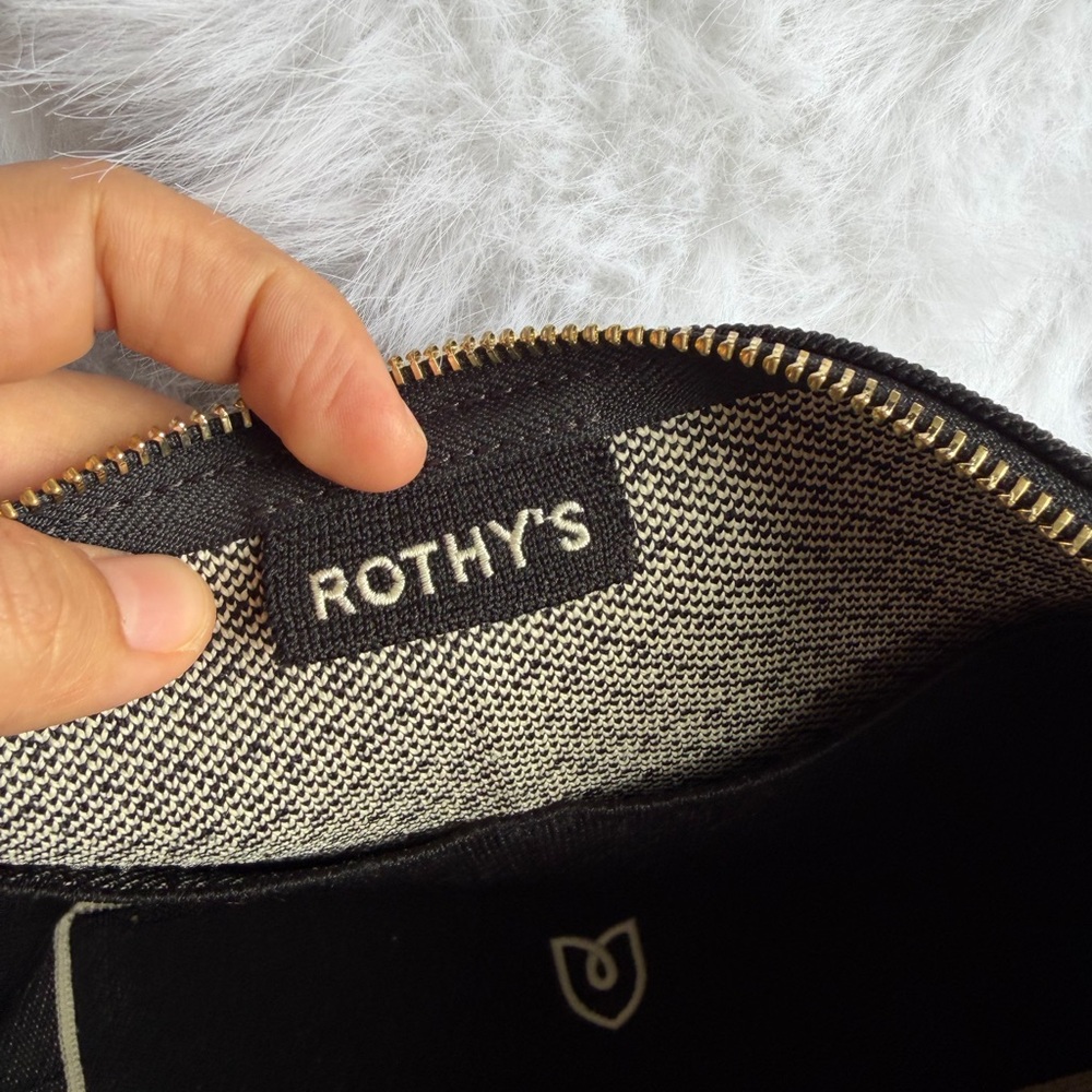 Rothy’s Woven Crossbody Tote Bag in Black & Cream - Picture 5 of 7